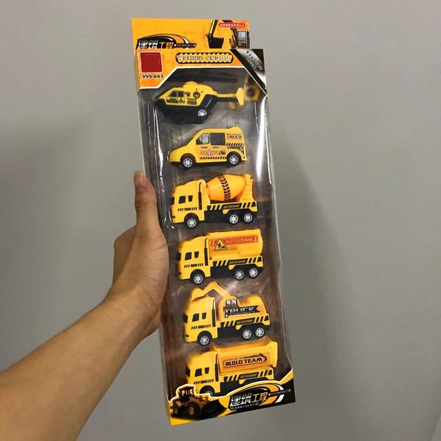 6Pcs Car Model Toy Fire Truck Airplane Police Engineering Model for Boys Christmas Gift Diecast 1/64 Voiture Pull Back Car Toys