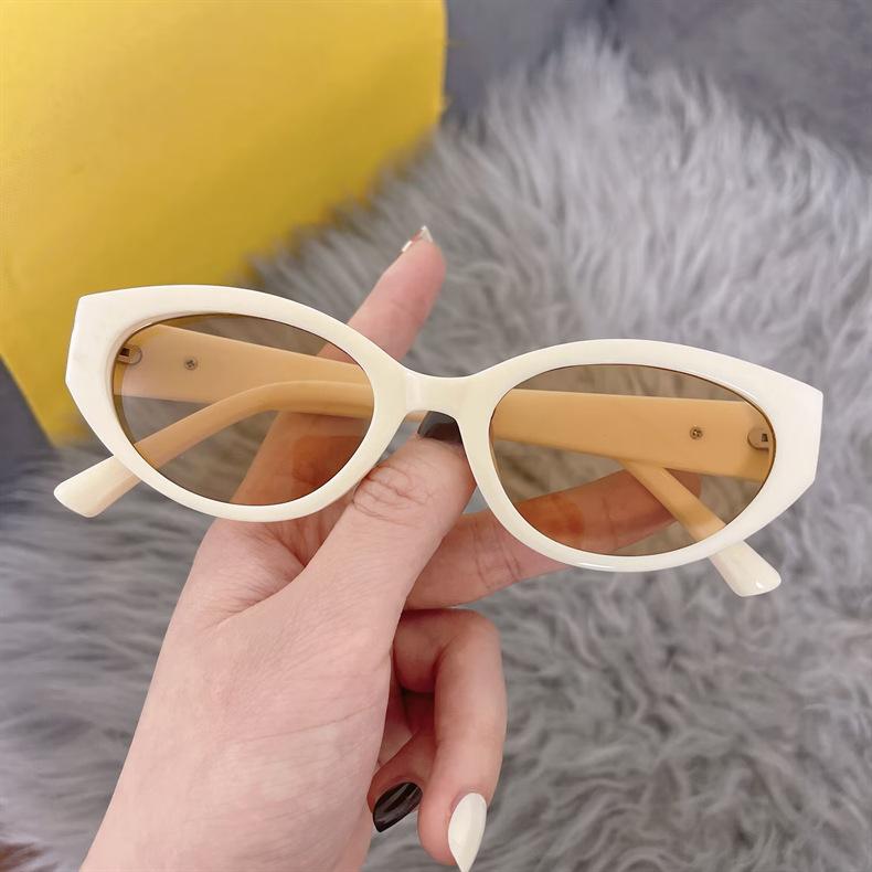 Vintage Personalized Small Oval Frame Sunglasses Unisex High Sense European American Retro Streetwear UV Protection Outdoor Sun Glasses Shades