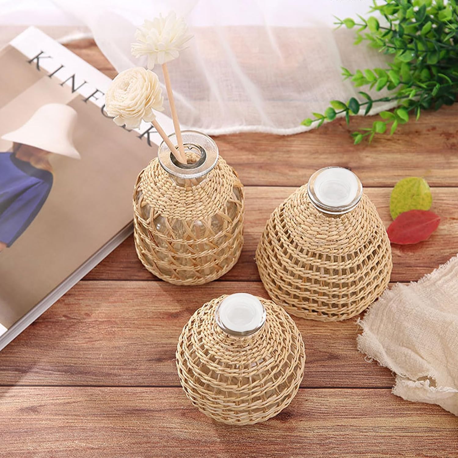 Salt Shaker Stoppers, 152Pcs Plastic Salt Shaker Plugs Transparent Salt and Pepper Shaker Stoppers Round End Cap Replacement for Pots Bottles Pipes