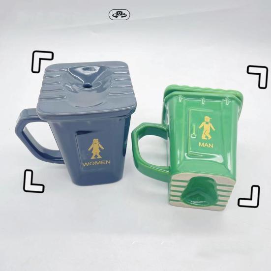 Funny Toilet Coffee Mug Novelty Shaped Mug Squatting Pan Ceramic Water Cup with Straw Adult Humor Gift for Office Home Use