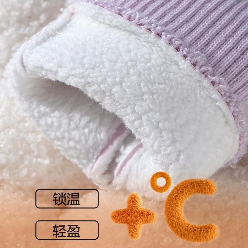 Children's gloves keep warm in winter Boys and girls playing snow skiing anti-splashing water Older children Northeast winter