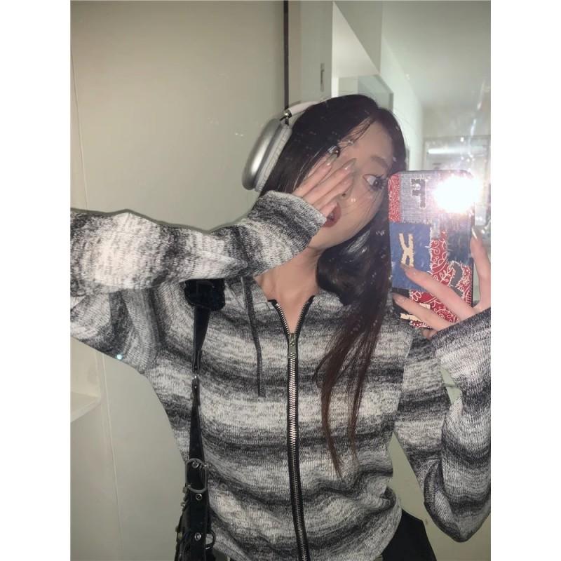 Vintage Y2K Striped Hooded Knit Sweater Women Slim Fit Short Zip Up Top