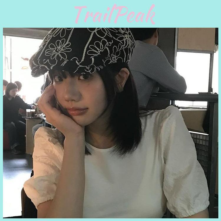 Elegant Spring And All-season Floral Embroidered Black Beret Hat