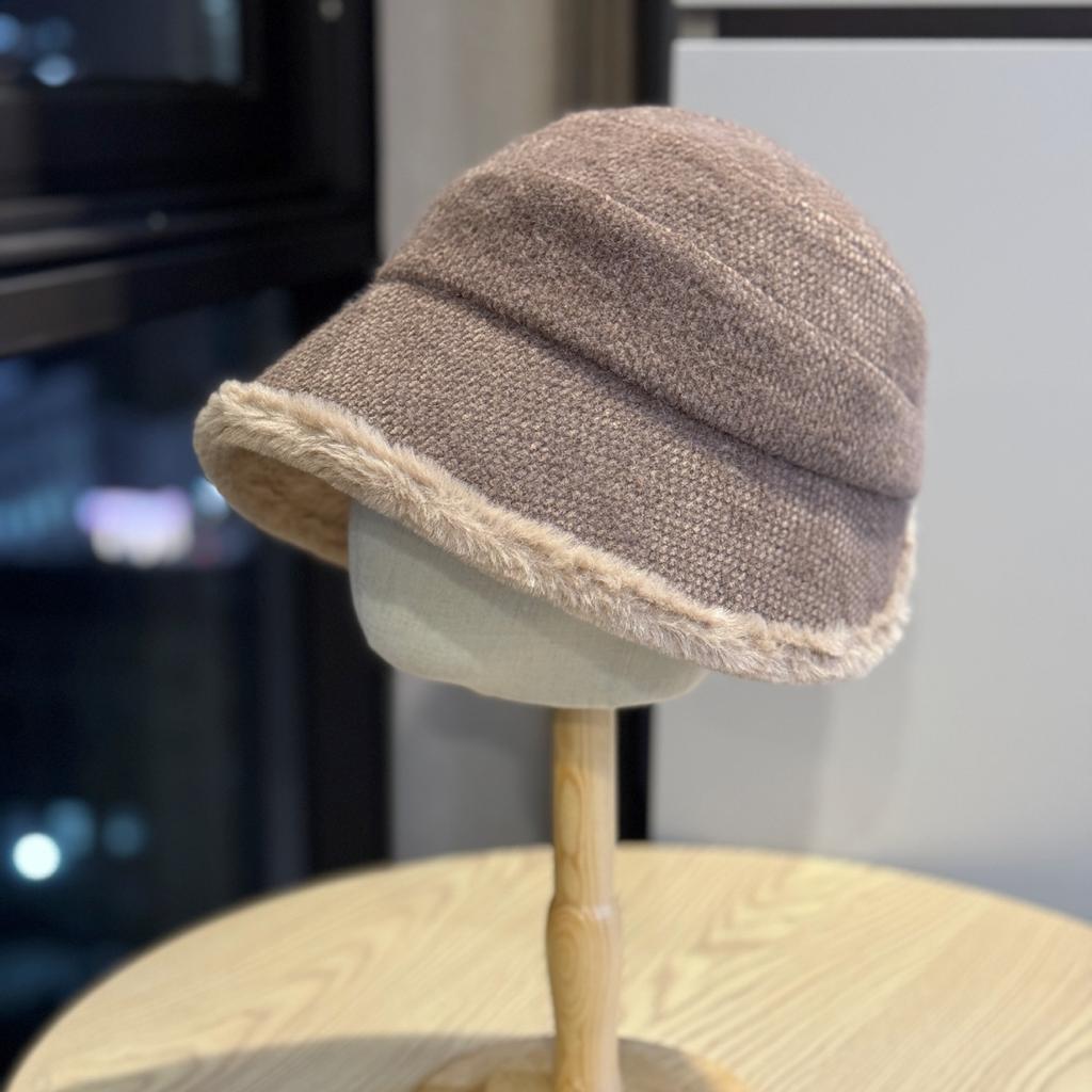 Fisherman Hat Women's Autumn and Winter Versatile Basin Hat with Velvet and Thick Cold Proof and Warm Bucket Hat Without Makeup