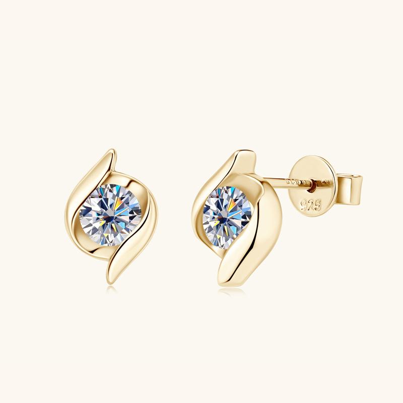 Silvere Glam Fashionable, Light Luxury and High-end Moissanite Ear Studs, a Niche Design for Women, S925 Sterling Silver Earrings