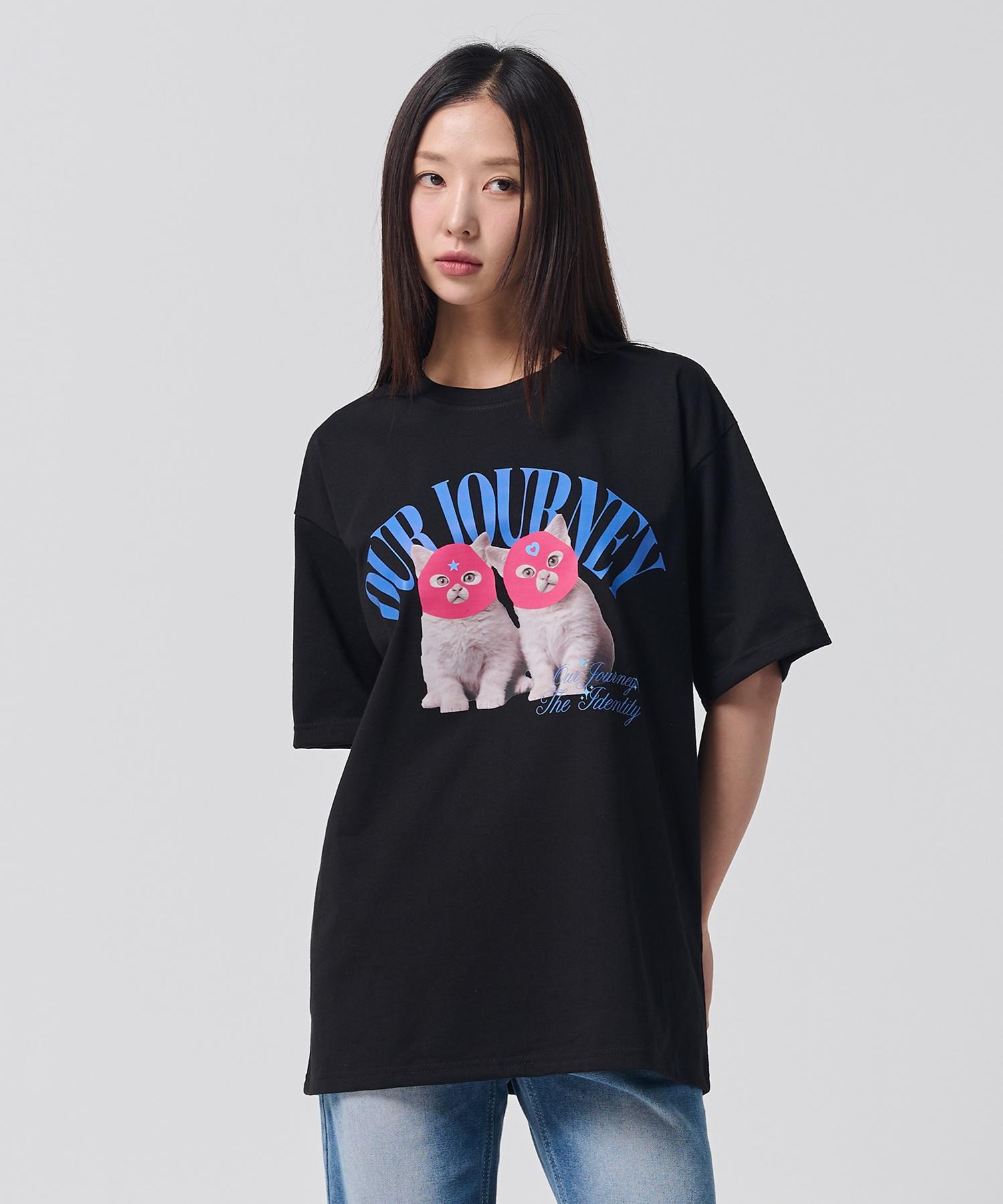 O Under R Mask Twin Cat 20-Count Oversized Short Sleeve T-Shirt 9 Colors (Type A) White/Xl