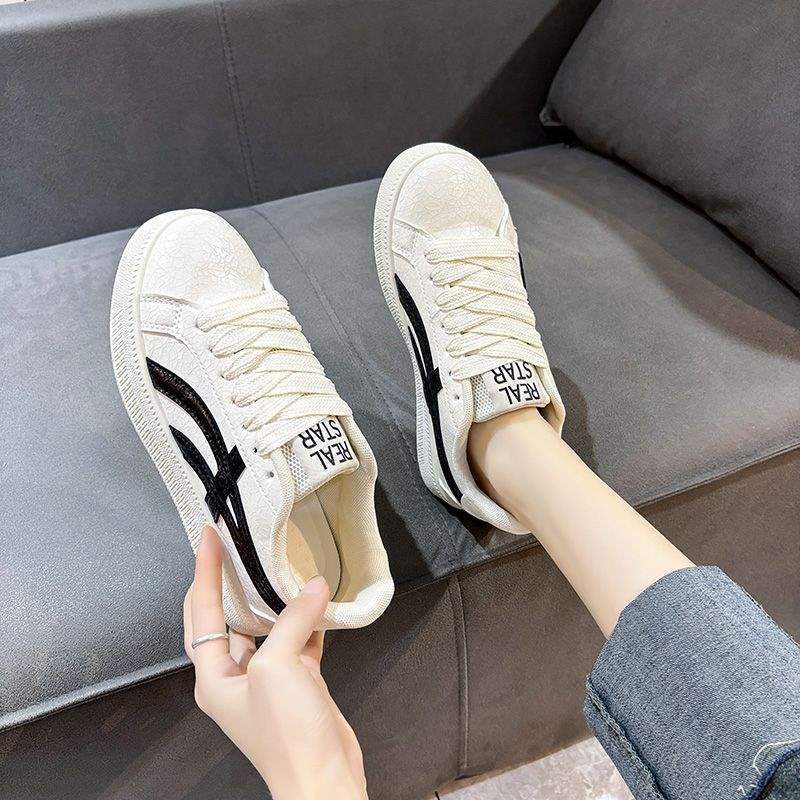 

Little white shoes women s 2025 spring and autumn new student versatile casual sports shoes lychee pattern flat baseplate shoes summer 35 білий