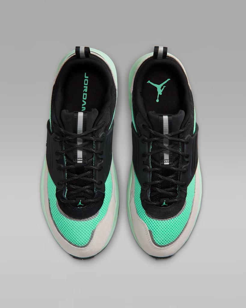 IB3722-004 Nike Jordan Trunner O/S Black Green Glow (Men's)