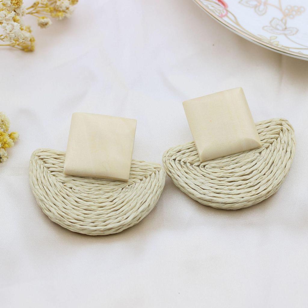 Böhmische Rattan-Web-Hängeohrringe: Raffia Strandaccessoires im europäischen und amerikanischen Stil für Sommerurlaube