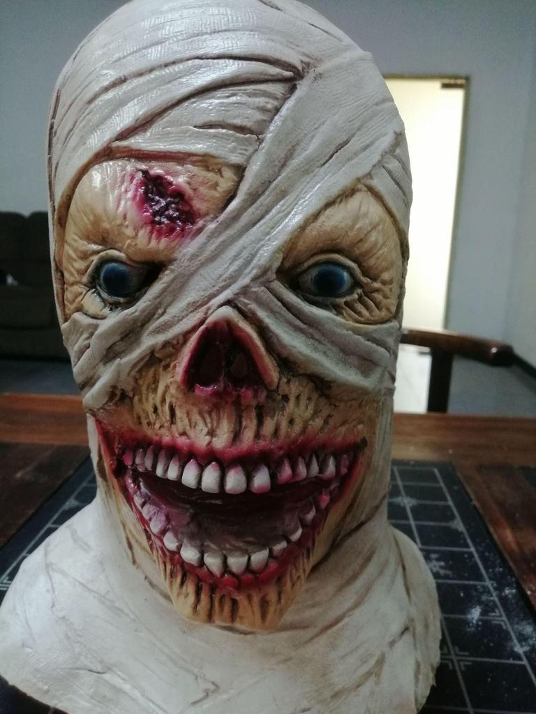 Halloween Mumie Zombie Latexmask - Skräckhuvudbonad för Kostymer, Spökhus och Escape Rooms