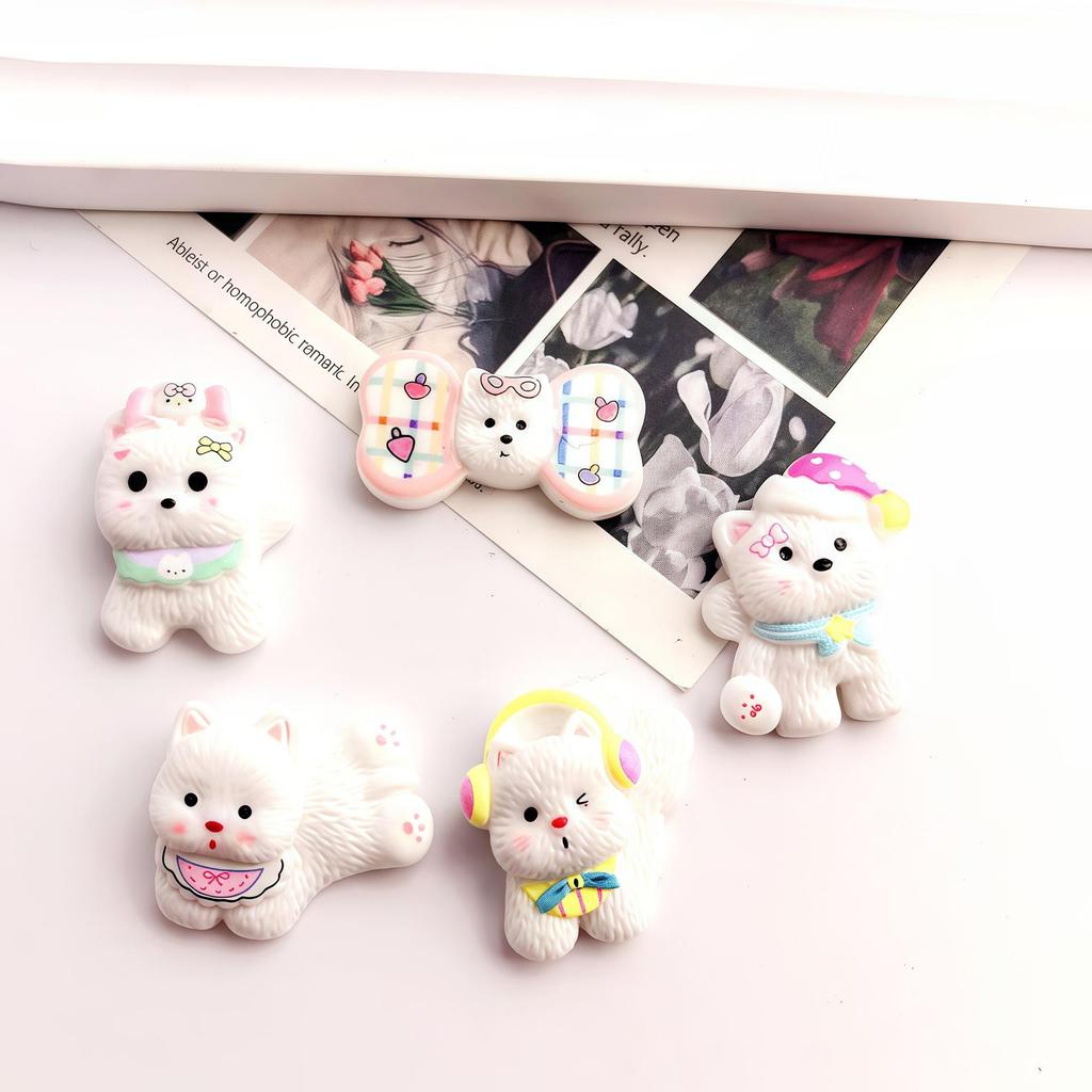 Miniature Puppy Figurine Keychain for DIY Dollhouse & Desktop Decoration