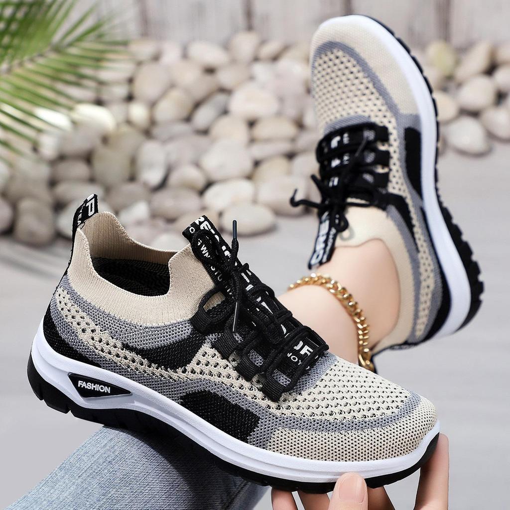 Fashion Spring Ultra-light Running Shoes Sports Women's Shoes Mesh Breathable Platform Sneakers Flying Non-slip Lightweight Casual Shoes
