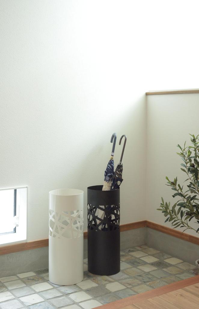 Azumaya-kk Umbrella Stand, White, Width 19.5 x Depth 19.5 x Height 49cm (LFS-181WH)