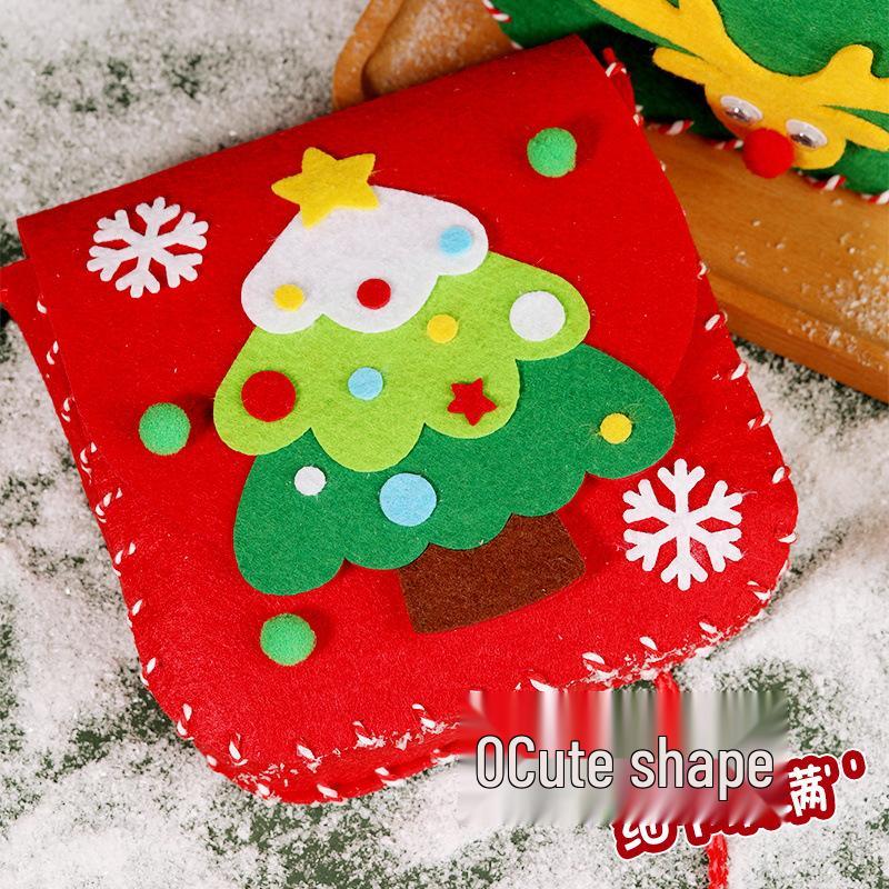 Handmade DIY Felt Christmas Gift Bag for Candy & Apples