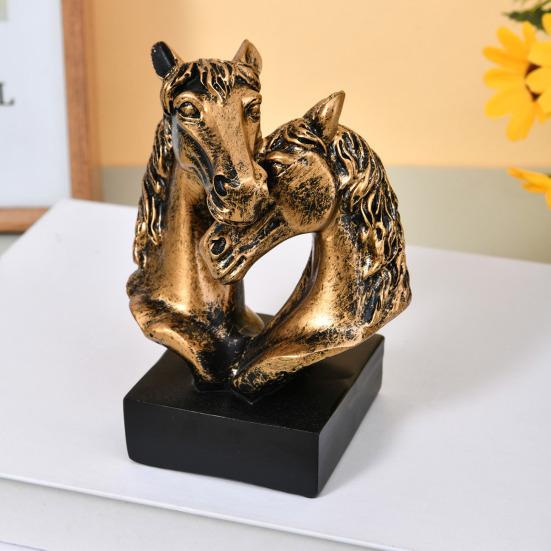 Doppelpferdekopf-Skulptur Harz Liebende Pferdefigur für Wohnzimmer Schlafzimmer Dekor Romantische Reiterstatue für Pferdeliebhaber Jubiläum
