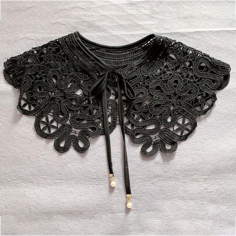 Korean Women White Cotton Fake Collar Shawl Wrap Hollow Out Floral Fish Scales Necklace Scarf Embroidery Short Poncho Dropship