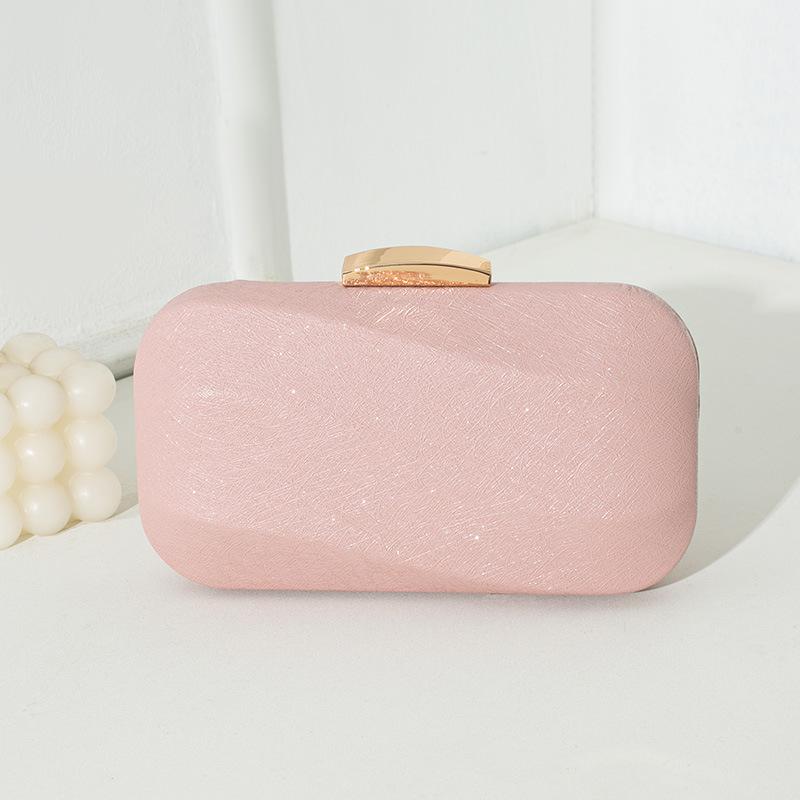 Европейская и американская высококачественная текстурированная женская ПУ тисненая ПУ клатч-сумка модная и простая квадратная коробка жесткая коробка цепочка женская сумка розовый 2730₽