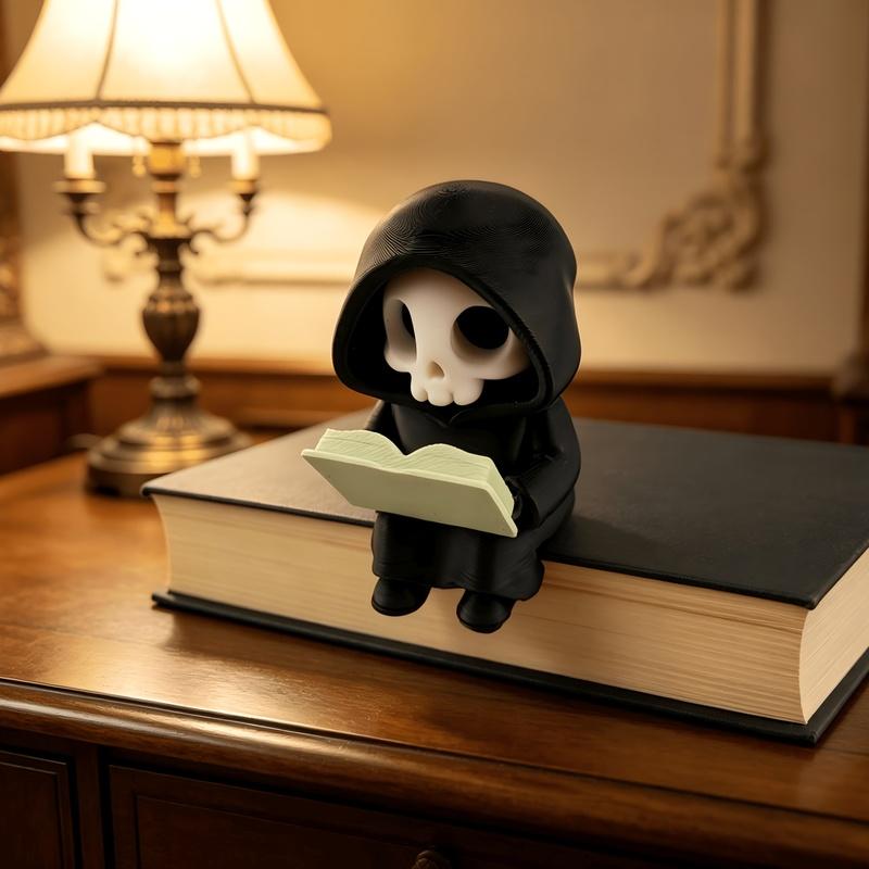 3D Printed Little Death God Figurine, Gothic Hooded Skull Statue, Dark Style Desktop Ornament, Halloween Decor & Creative Gift