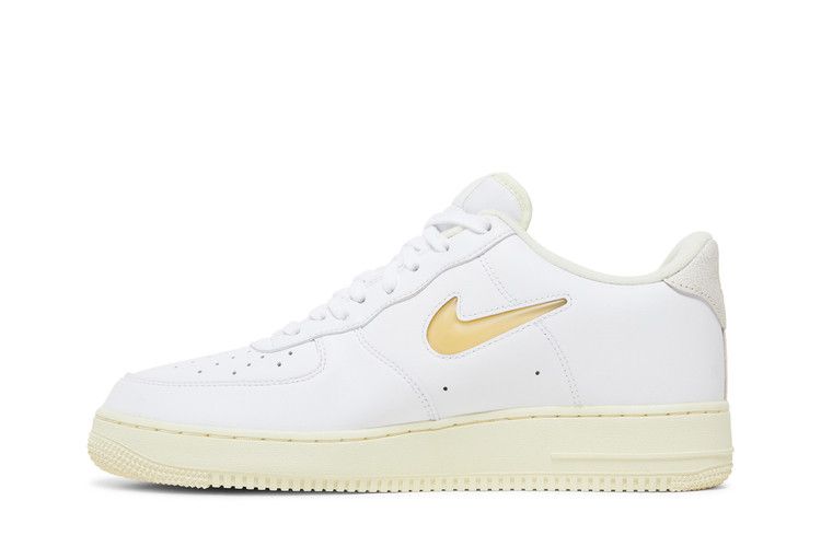 Nike Air Force 1 '07 LX 'Pale Vanilla'