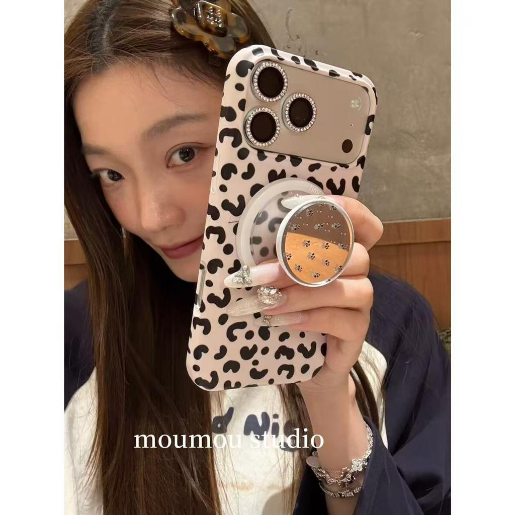Simple Leopard Print Floral Magnetic Suction Bracket Is Suitable for Apple 17promax Mobile Phone Case 16 Protective Case 15 Anti-drop Case