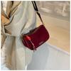 Maillard Retro Matte Small Bag Women's 2024 New Autumn Versatile Wide Shoulder Strap Messenger Bag Super Fire Dumpling Bag