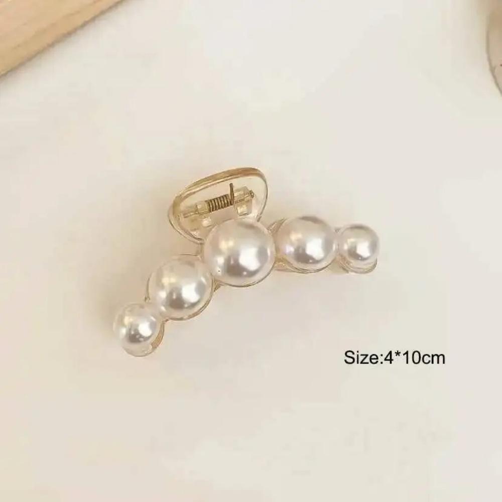 Large/Trumpet/Medium Size Shark Clip Hair Accessories Exquisite Versatile Simple And Generous Fashionable Gentle Pearl Grab Clip