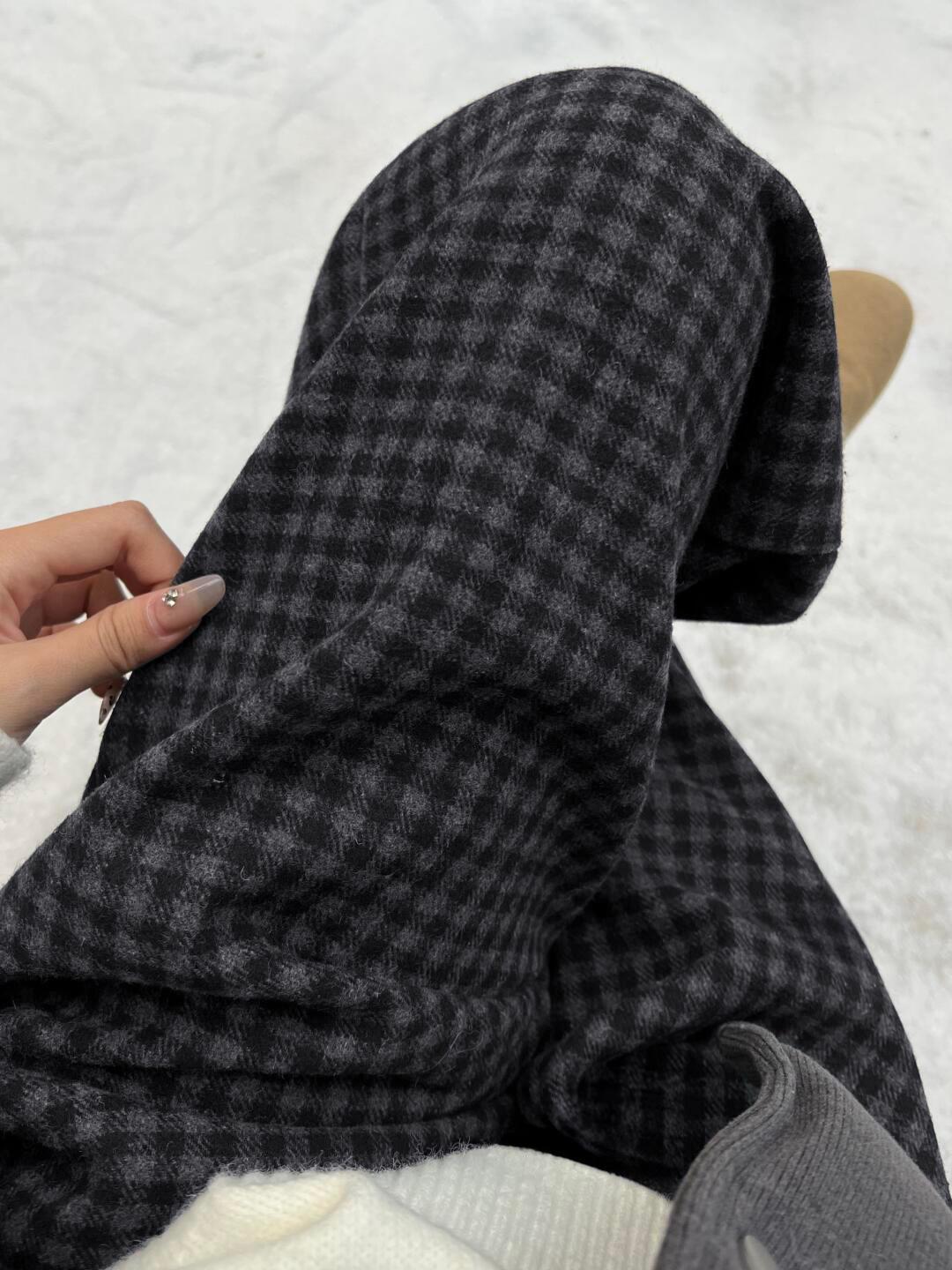 

Women s Korean Style High-Waisted Plaid Wool Pants, Plus Size, Autumn Winter, Loose Fit Wide Leg, Slimming Casual Design M