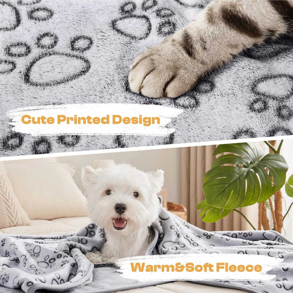 Pet Blanket Soft Fluffy Cute Cartoon Pattern Mat Pet Bed Dog Blanket Warm and Comfortable Blanket Suitable for Cats and Dogs