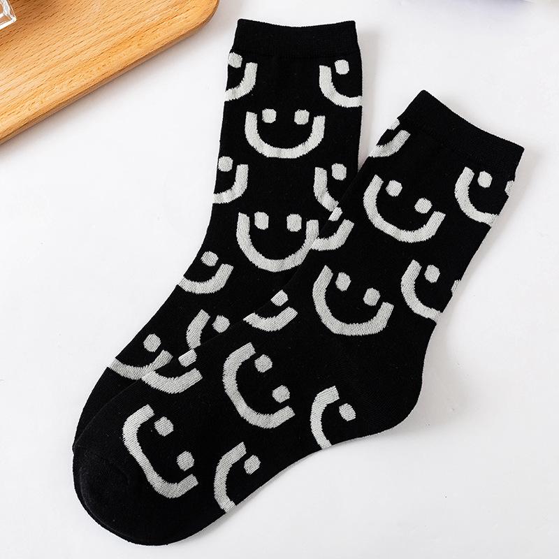

Женские черно-белые носки до середины икры с улыбающимся лицом – милые и модные мультяшные спортивные носки One Size