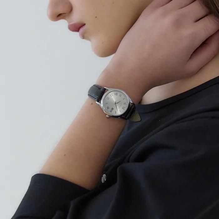 Orb Classic Leather Watch - Black
