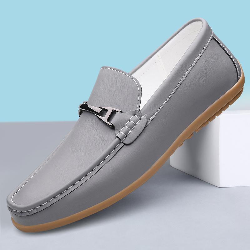 Fashion 2025 New Fashion Men Korean Style Soft Leather Slip-on Business Loafers Shoes Man Casual Lazy Boat Shoes Comfort Driving Shoes