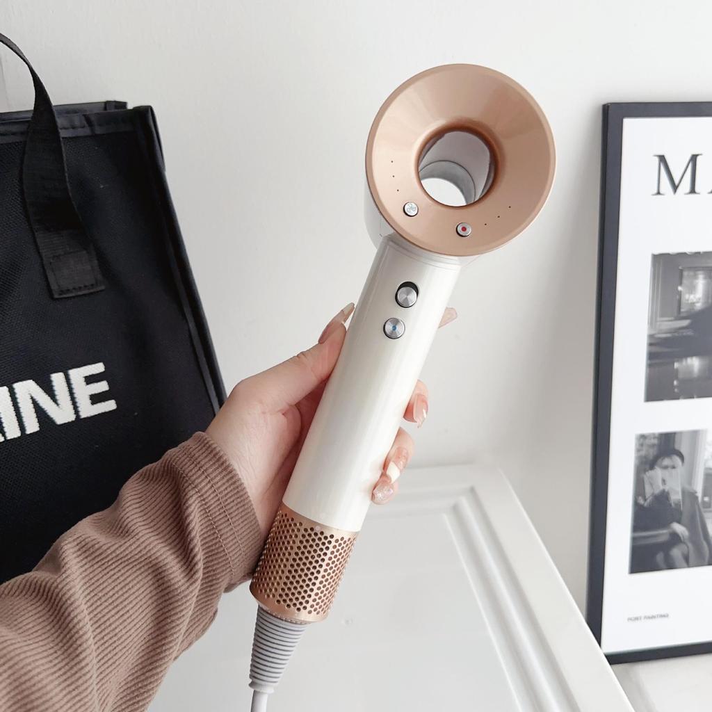 Carefully Selected High-Speed Negative Ion Hair Dryer - Protects Hair with Constant Temperature and High Power.