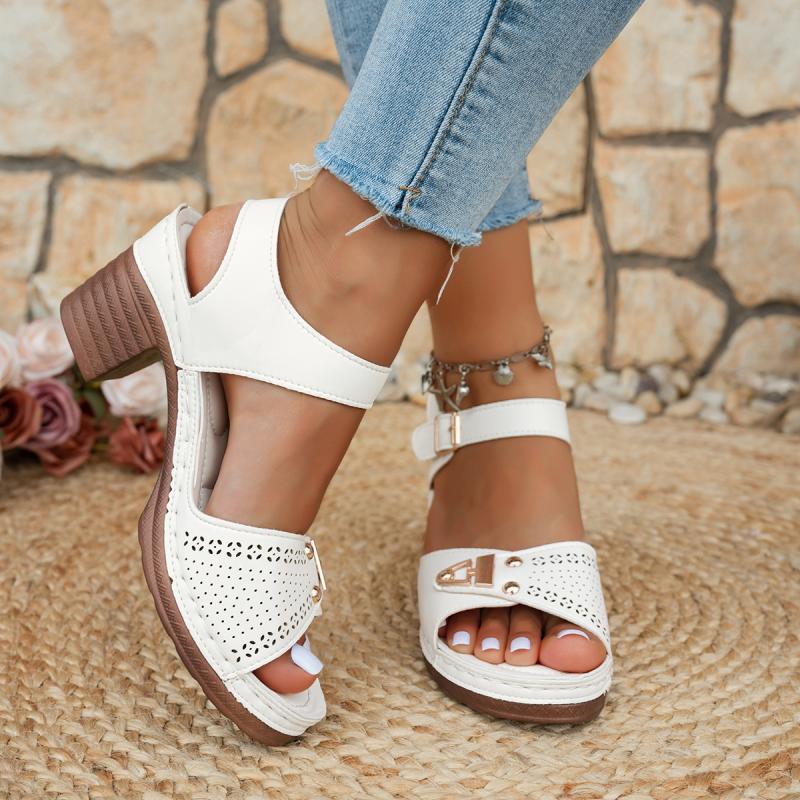 Vintage Medium High Heels Sandals Women Casual Gold Metal Decoration Sandals Women 2025 Summer Ankle Strap Soft Mom's Shoes