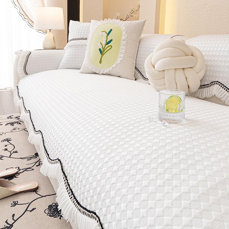 Small Fresh And Cool Bean Sofa Cushion, Ice Silk Mat, Non-Slip Seat Cushion, New Summer Model In , All-In-One Full Cover.