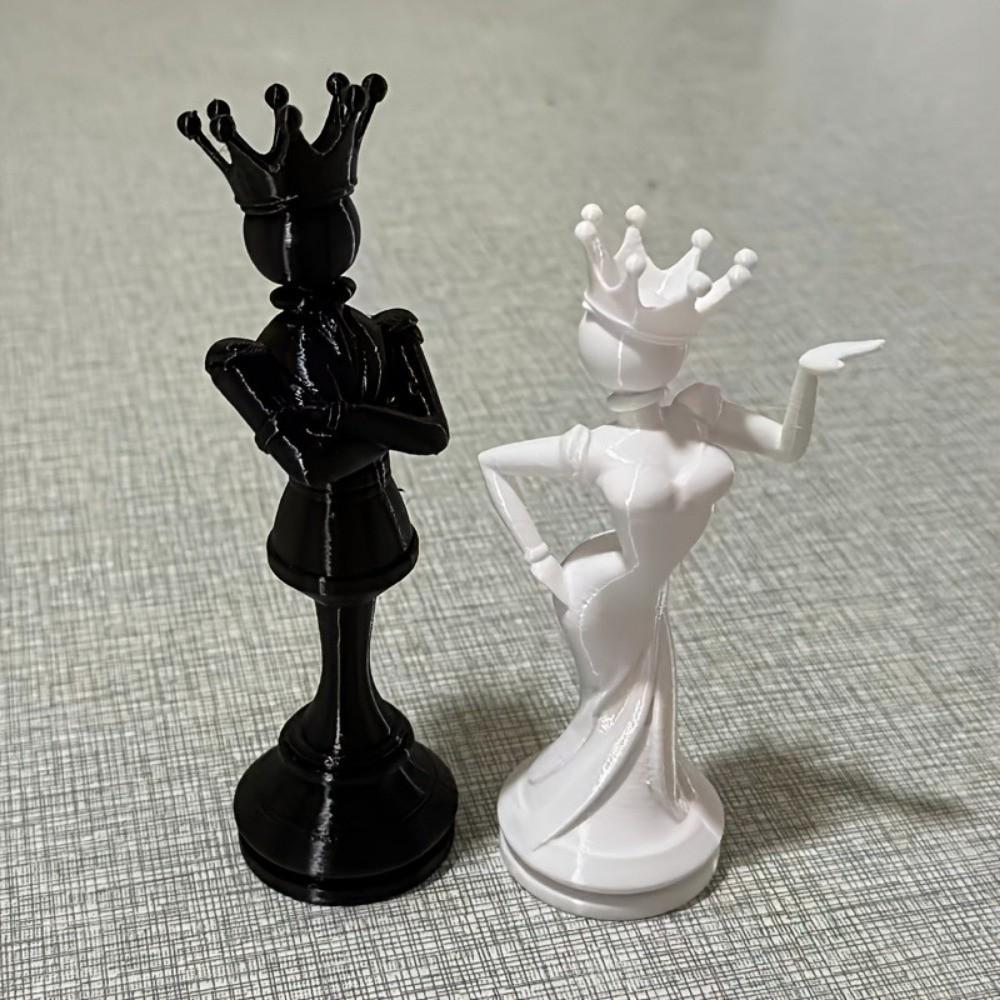 2pcs 3D Printed Desktop Ornaments Sculpture Queen King Statue Funny Persons Figurine  Office