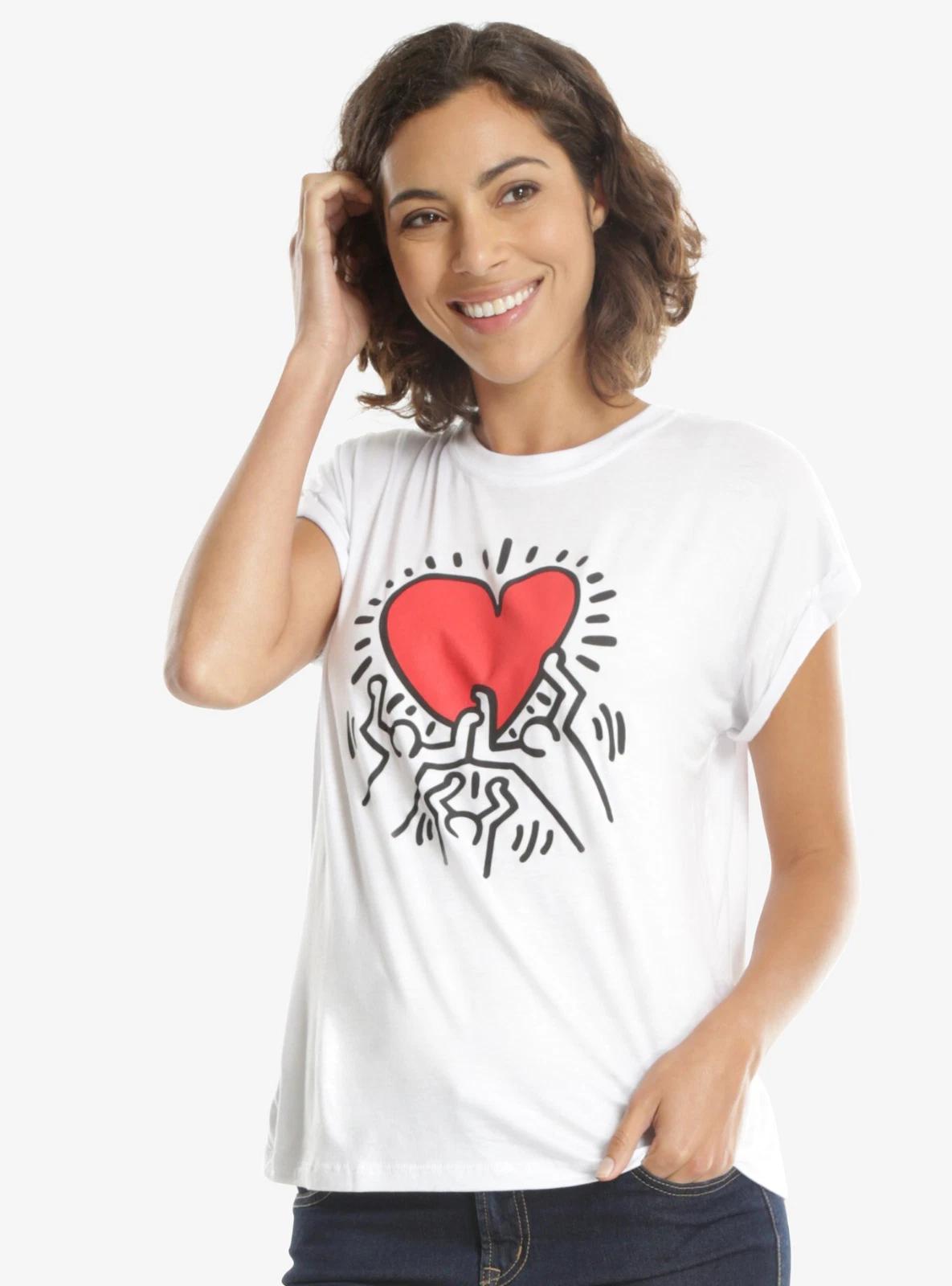 Keith Haring HEART ART Women s Girls T-Shirt NWT Licensed & Official L