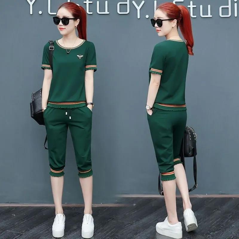Women's Summer Sports and Leisure Suit Round Neck Short Sleeve Embroidered T-shirt + Seven Pants Two-piece Set