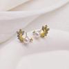 Leaf Pearl Earrings Women'S Small Earrings Fashion Personality Design Temperament Earrings