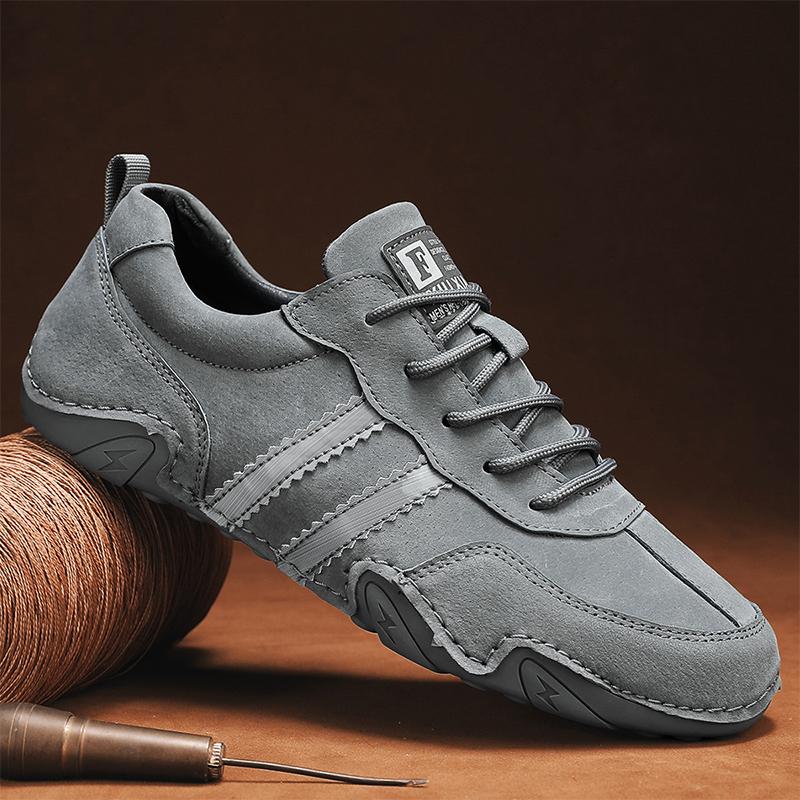 Fashion Men's Casual Leather Shoes High Quality Outdoor Comfortable Tenis Masculino Sneakers Man Fashion Ankle Flats Handmade Soft Shoes