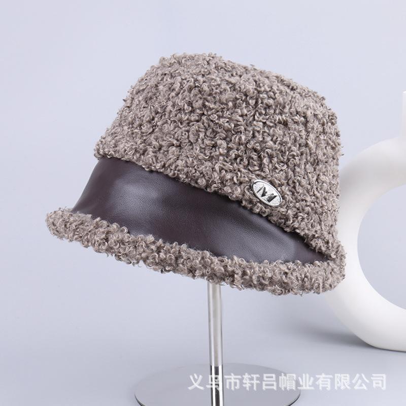 Lamb wool bucket hat women's autumn and winter warm and cold-proof plush basin hat showing small face splicing pu leather bucket hat