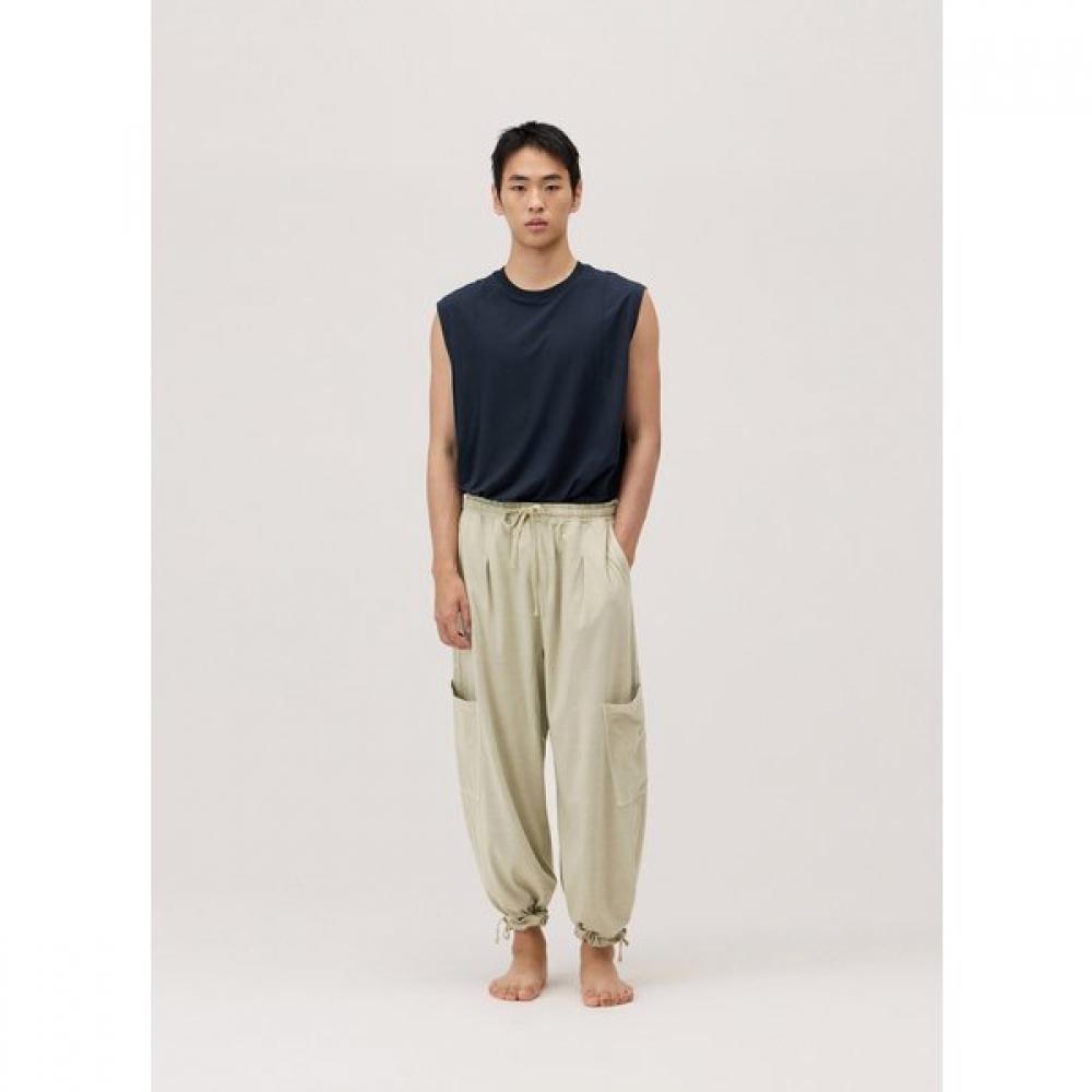 Budhi Mudra Pocket Tapered Pants Moss Gray B63003apl82 G54