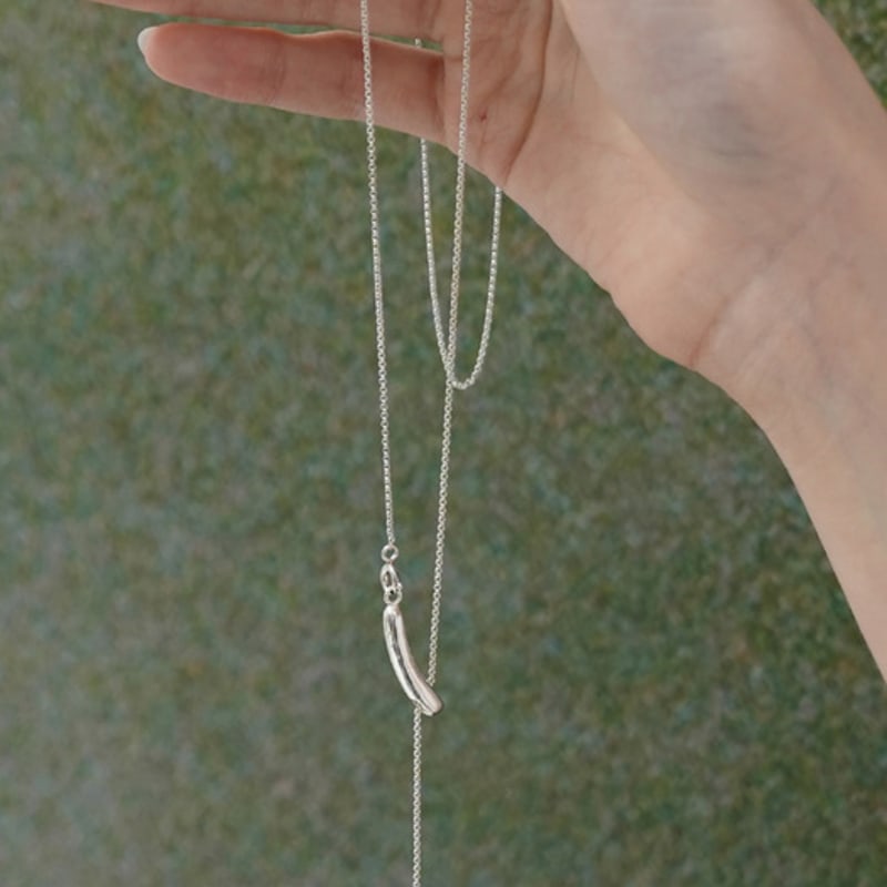 REINDEER GENTLE STONE NECKLACE 10