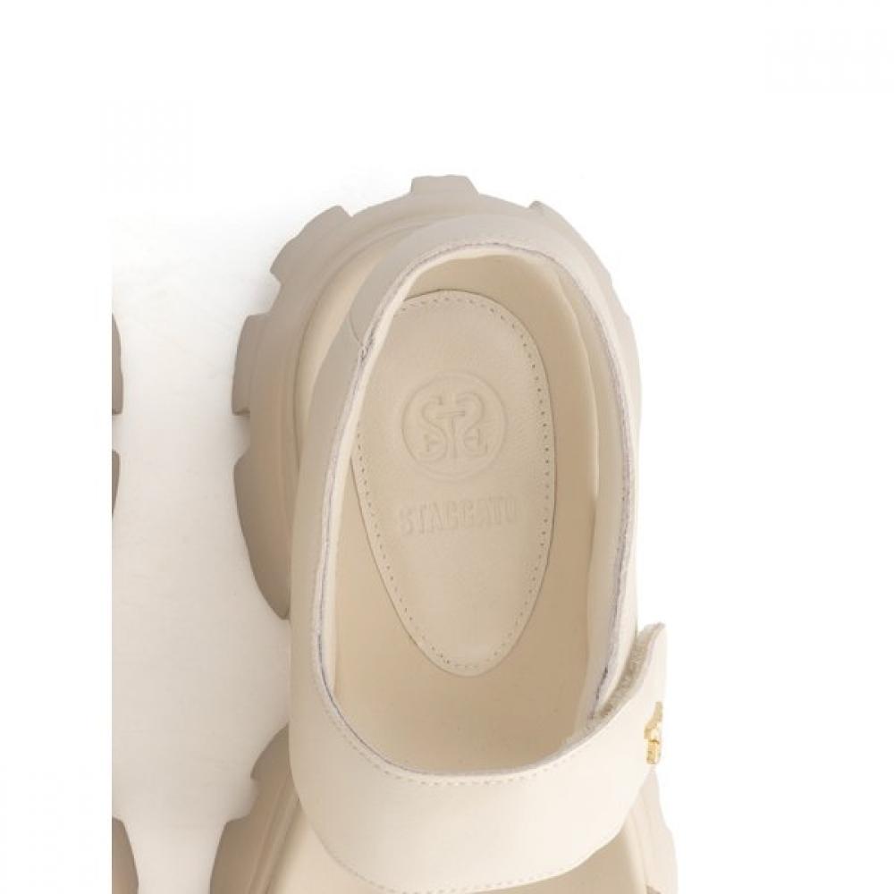 Staccato Women Platform Sandals Kketjjang7 Ebk67offwit