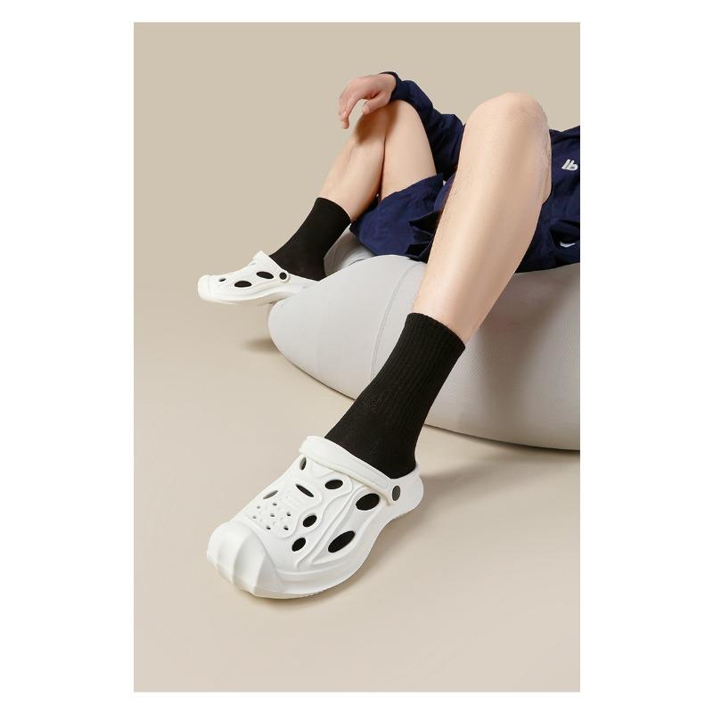 Ciabatte Unisex Leggere in EVA Traforate con Cinturino Regolabile Calzature Antiscivolo per Uso Esterno e Quotidiano