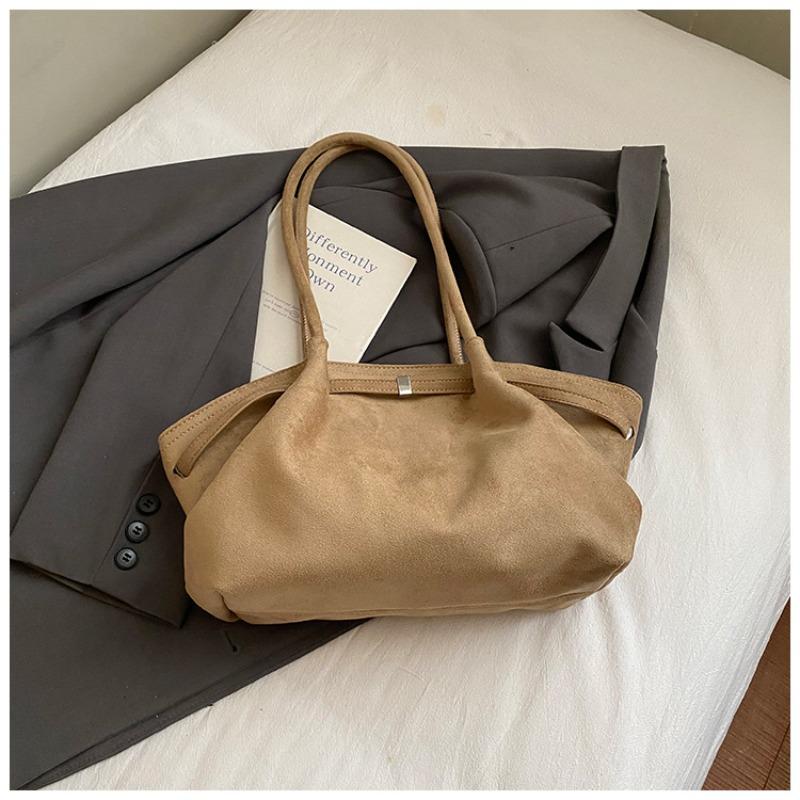 Large Capacity Tote Bag Women's Autumn New Commuter Lazy Wind Matte Vegetable Basket Bag Shoulder Armpit Bag