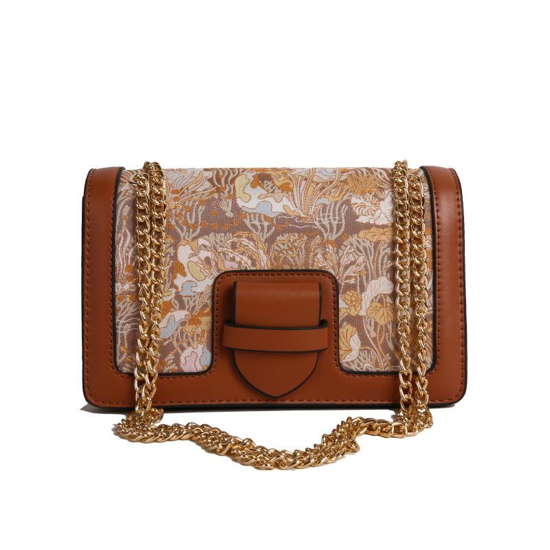 Foreign trade women's bag 2025 new literary and artistic national style embroidery thread shoulder bag fashionable retro messenger chain small square