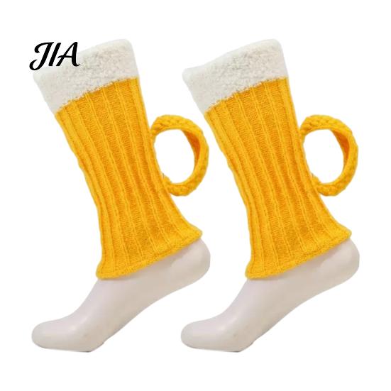 Unique 3D Beer Cup Headwear Funny Mug Hat, Novelty Knitted Leg Warmers Hat with Handles, Winter Warm Gloves for Adults Men And Women Cozy Thanksgiving