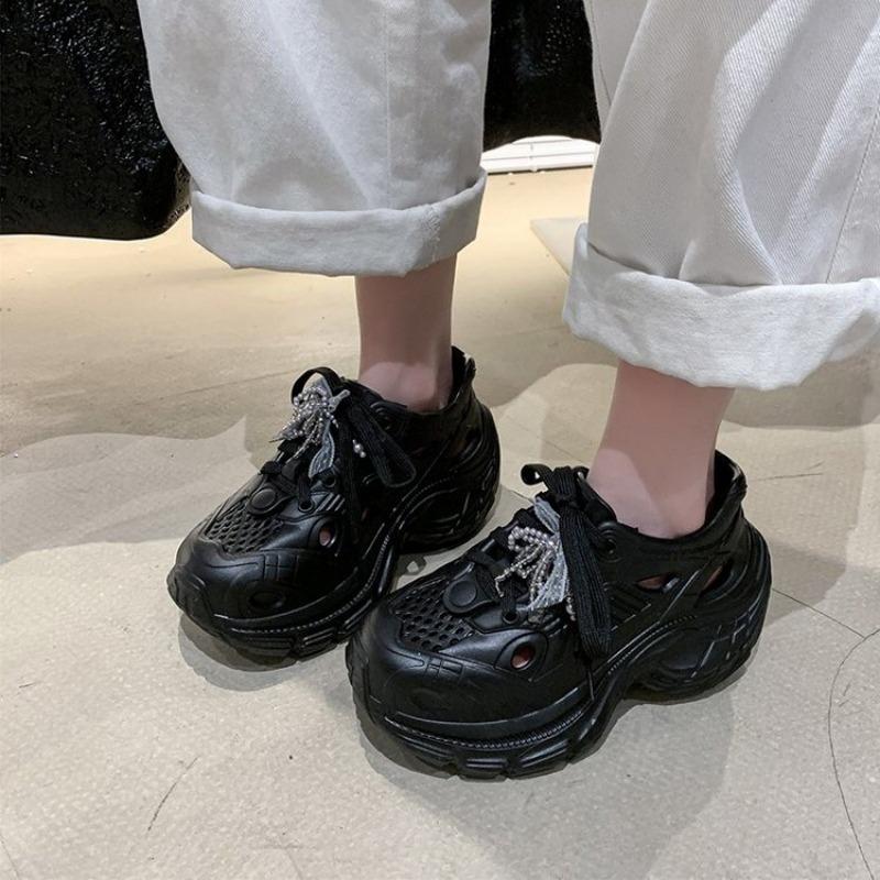 Fashion Hollow Out Breathable Chunky Sneakers Women 2025 Summer Fashion Platform Sports Shoes Woman Non Slip Thick Sole Vulcanized Shoes