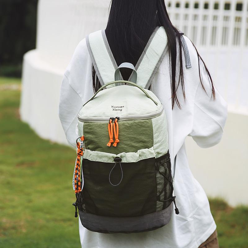 Trendy and Fashionable Light Travel Backpack New Outdoor Mountaineering Schoolbag Men's Contrasting Color Splicing Drawstring Backpack