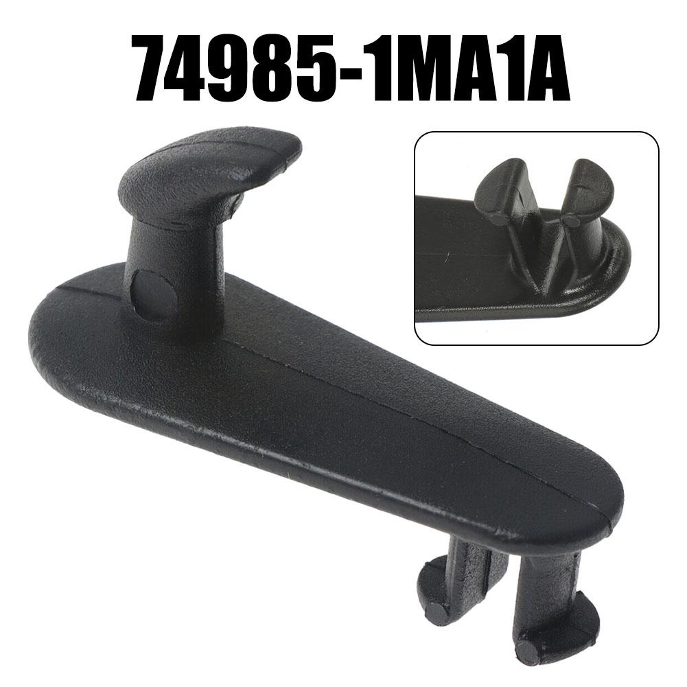 Bil Främre Höger Mattfästen Clips Plast Svart För Nissan Sentra För Rogue Murano Juke 74985-1MA1A Biltillbehör